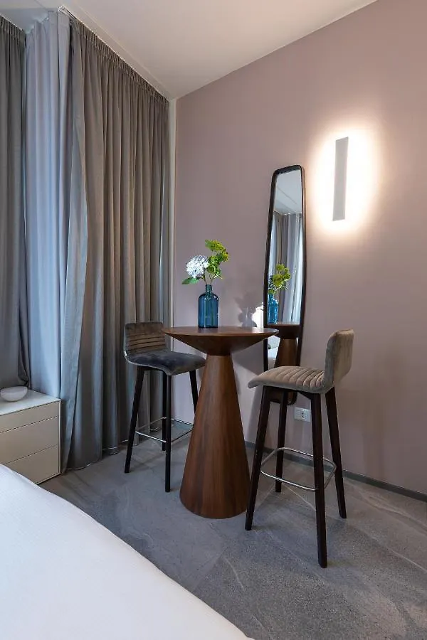 Beplace Apartments In Duomo Milan 0*,  Italy